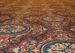 Укладка ковролина в Пабе