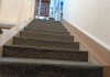 Укладка ковролина на лестницу